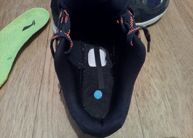 Smart Shoes: the chip is embedded in the sole