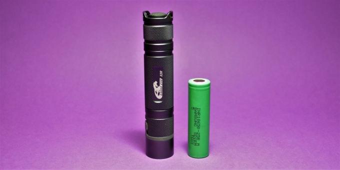 how to choose a flashlight: EagleEye X2R