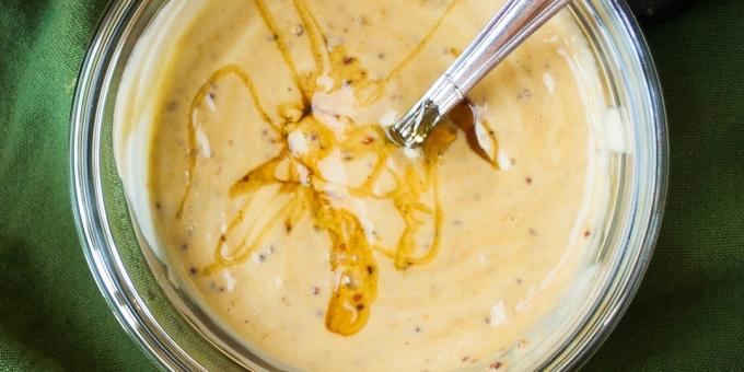 What can replace mayonnaise in salads: sour cream sauce with mustard 