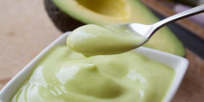 Lean mayonnaise with avocado